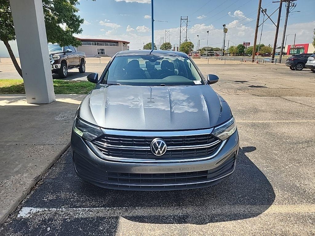 Volkswagen Jetta  2024