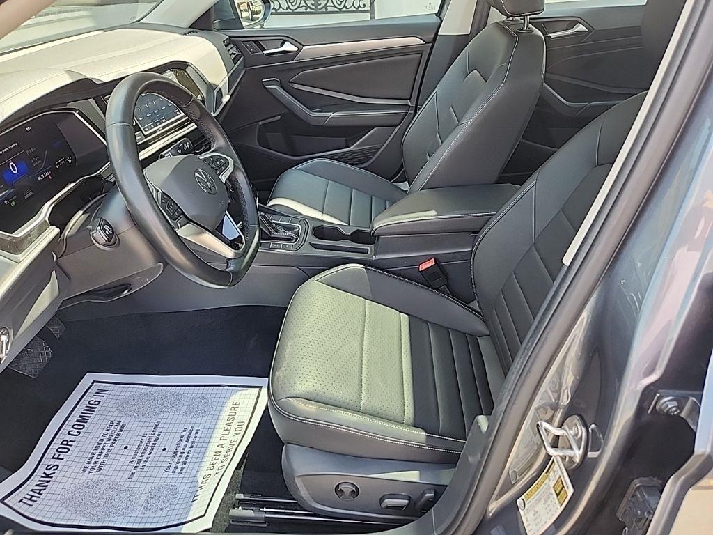 Volkswagen Jetta  2024