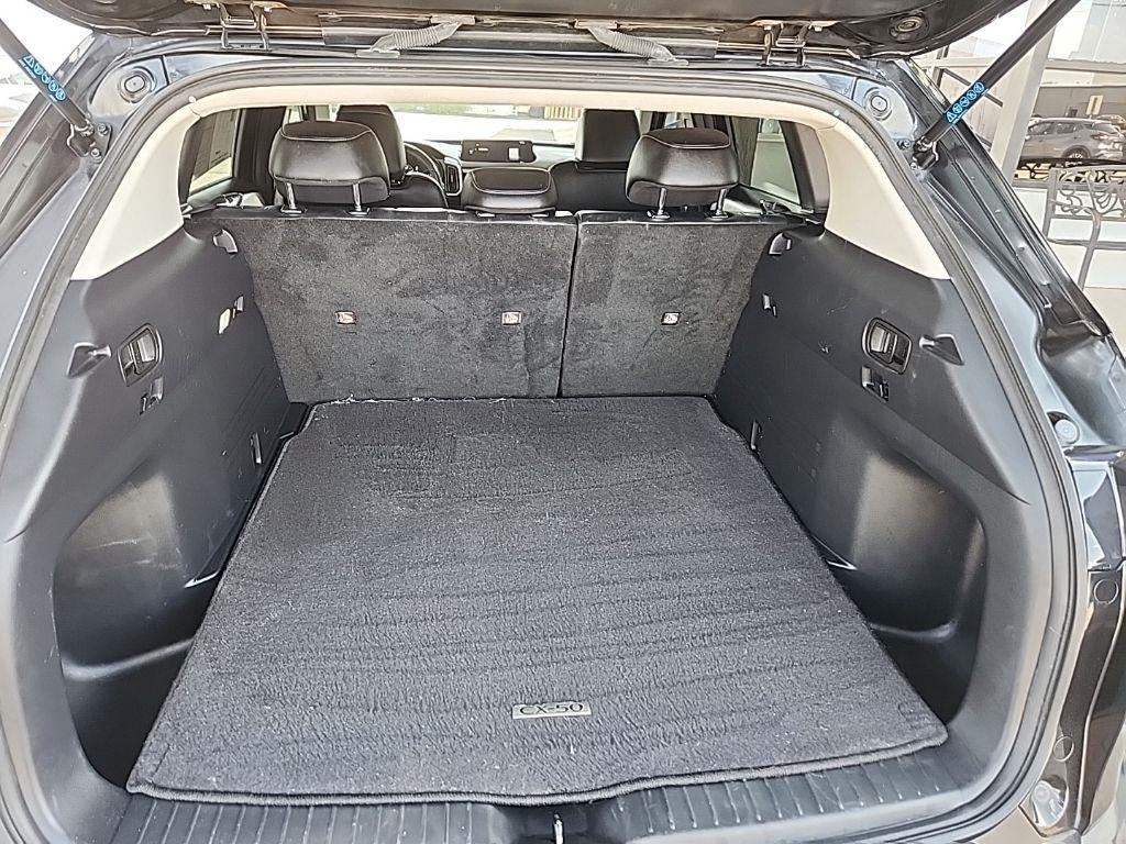 Mazda CX-50  2024