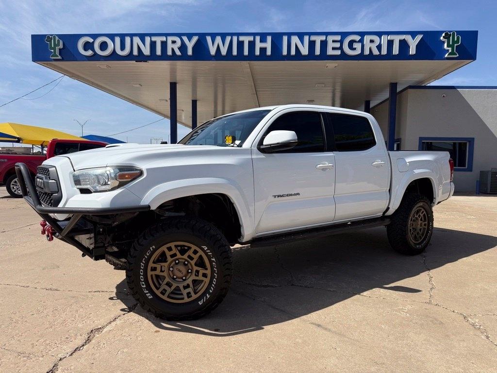 Toyota Tacoma  2017