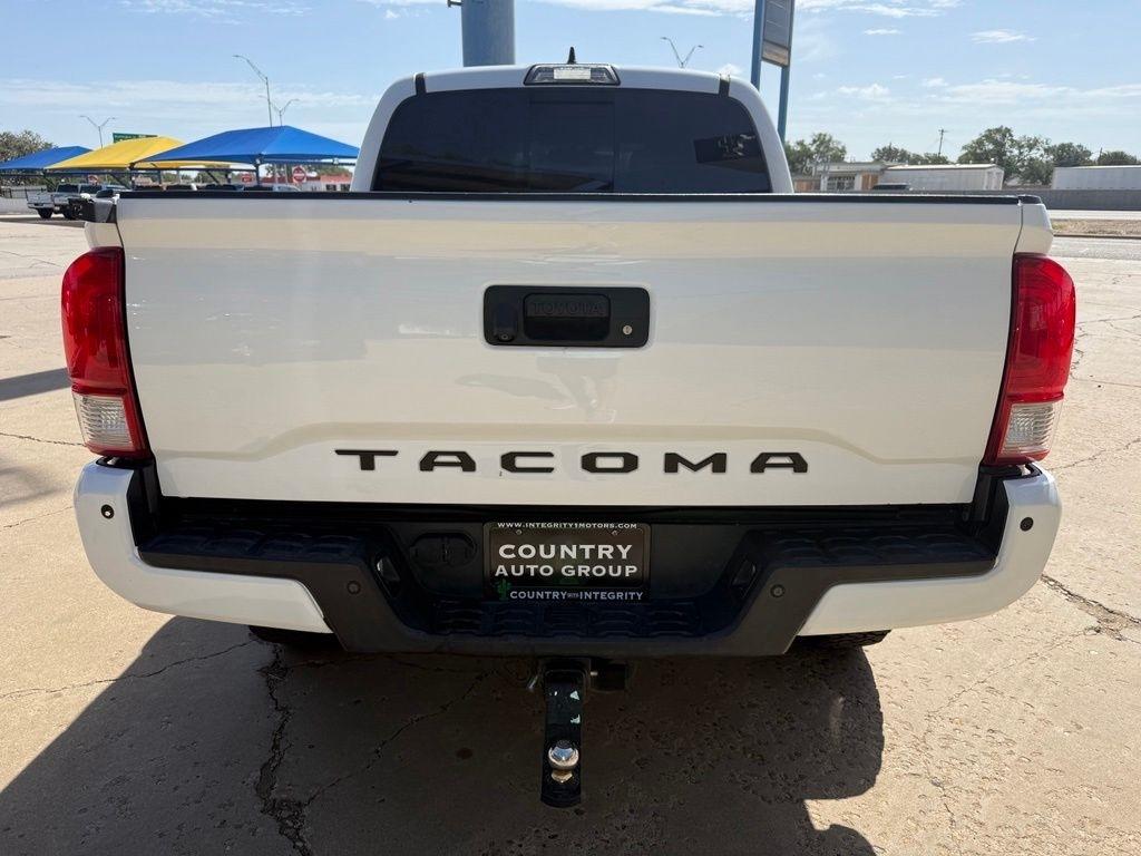Toyota Tacoma  2017
