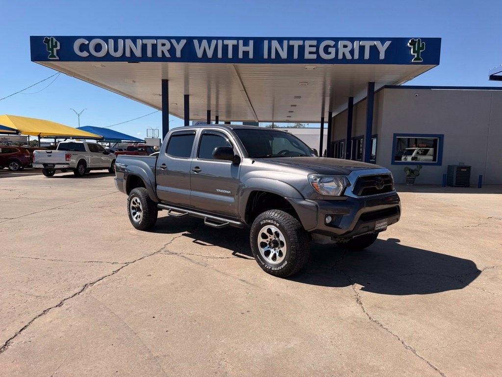 Toyota Tacoma  2014