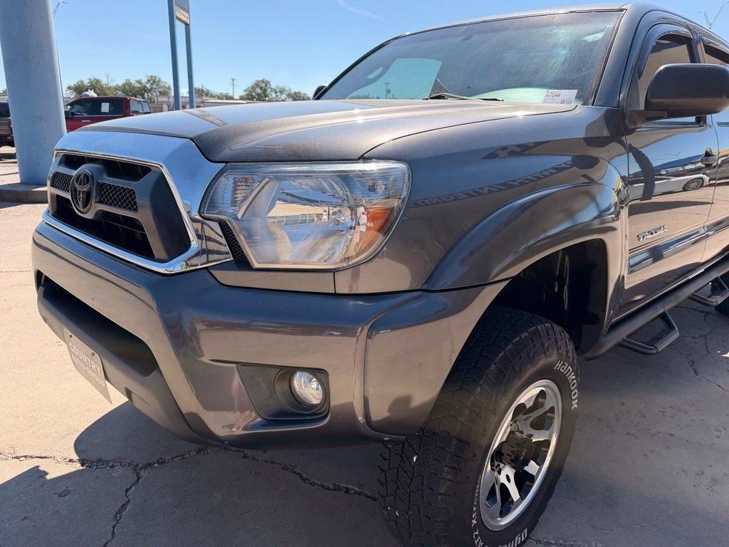Toyota Tacoma  2014