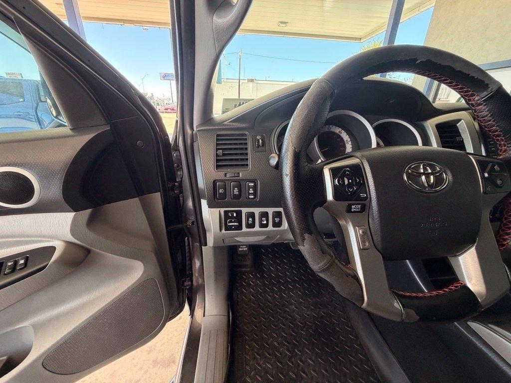 Toyota Tacoma  2014