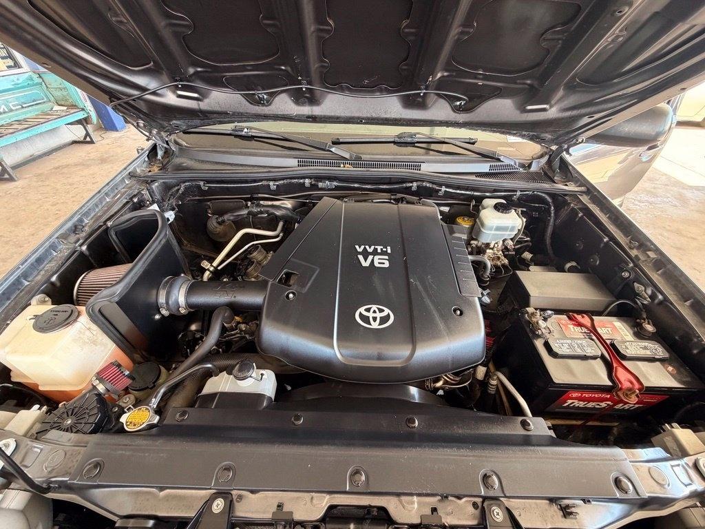 Toyota Tacoma  2014