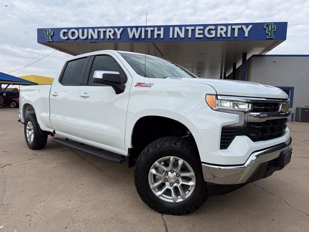 2024 Chevrolet Silverado 1500 LT