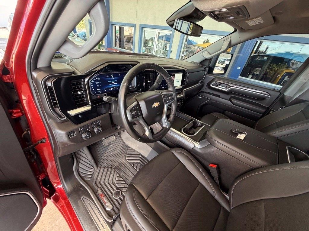 Chevrolet Silverado 2500HD  2025