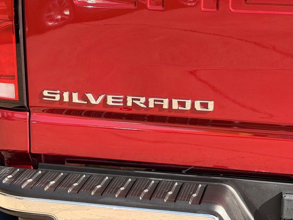 Chevrolet Silverado 2500HD  2025