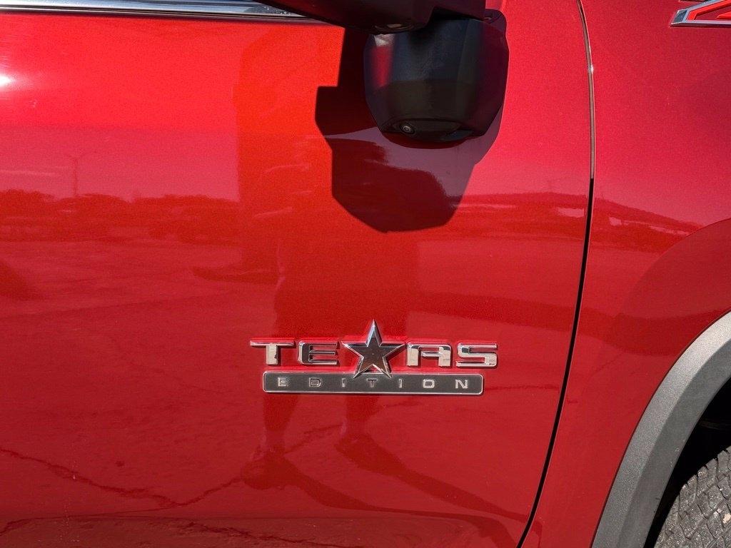 Chevrolet Silverado 2500HD  2025