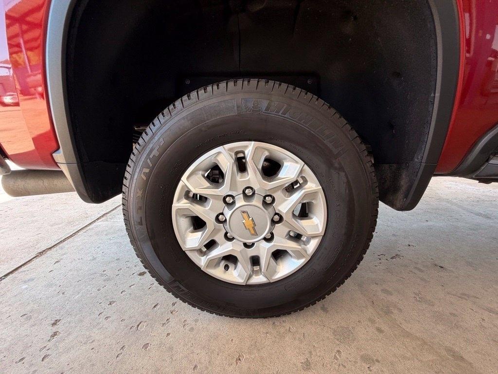 Chevrolet Silverado 2500HD  2025