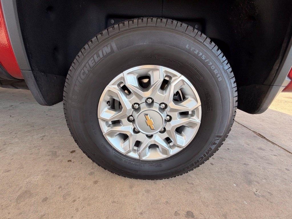 Chevrolet Silverado 2500HD  2025