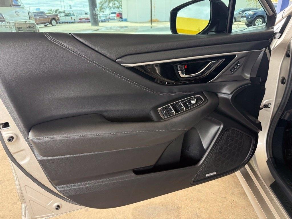 Subaru Legacy  2020