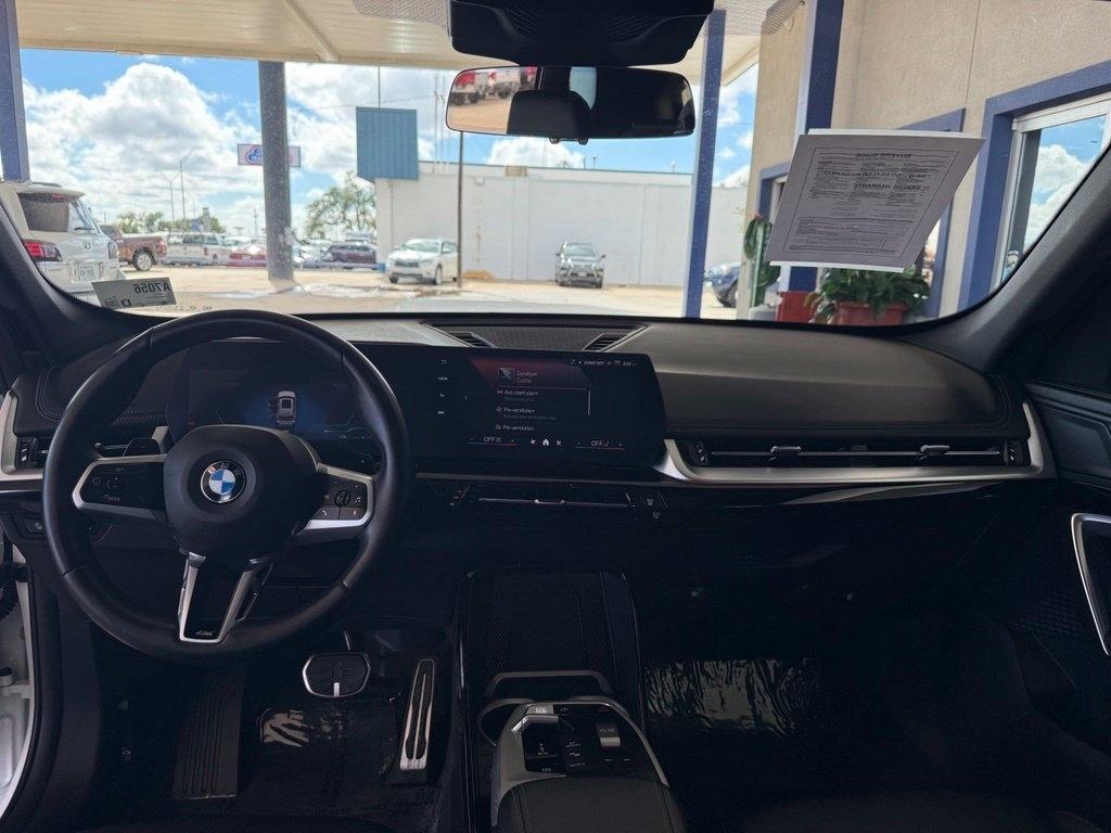 BMW X1  2025