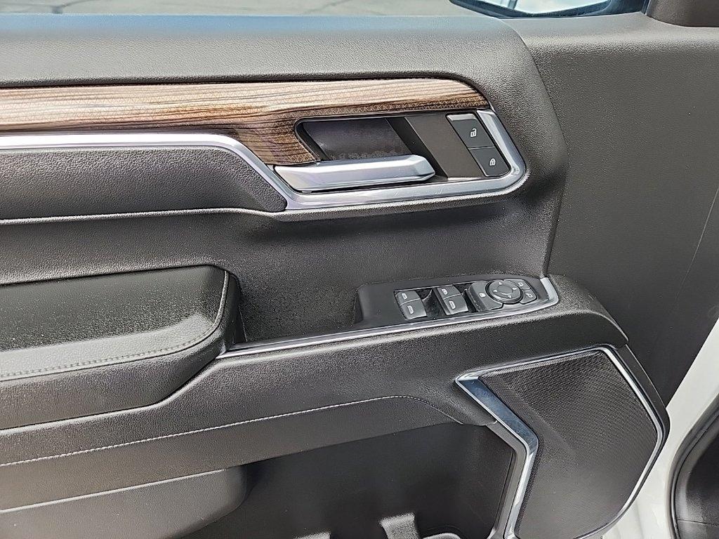 Chevrolet Silverado 1500  2024