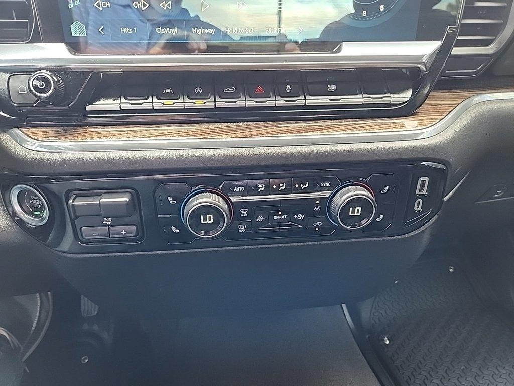 Chevrolet Silverado 1500  2024