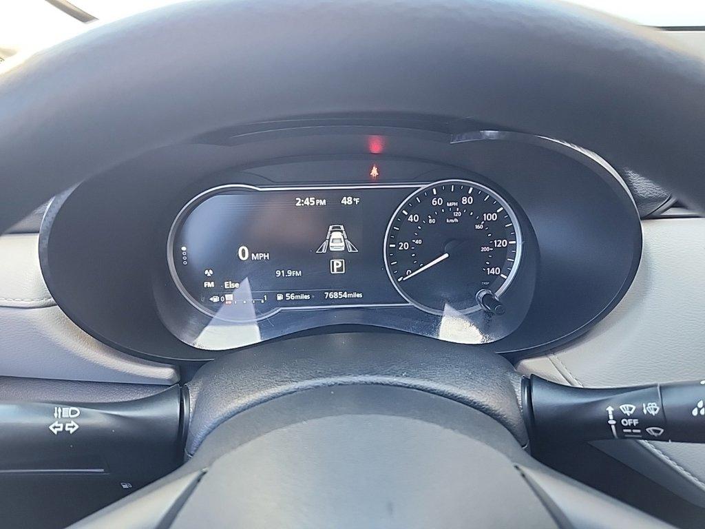 Nissan Versa  2021