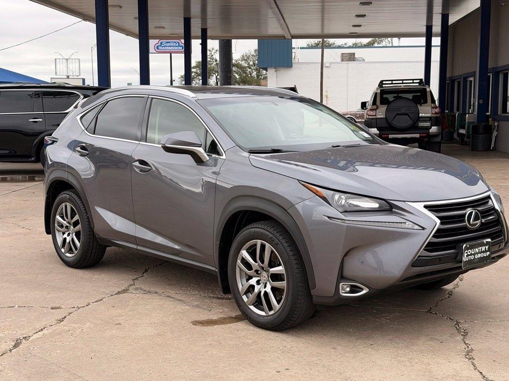 Lexus NX 200t  2015