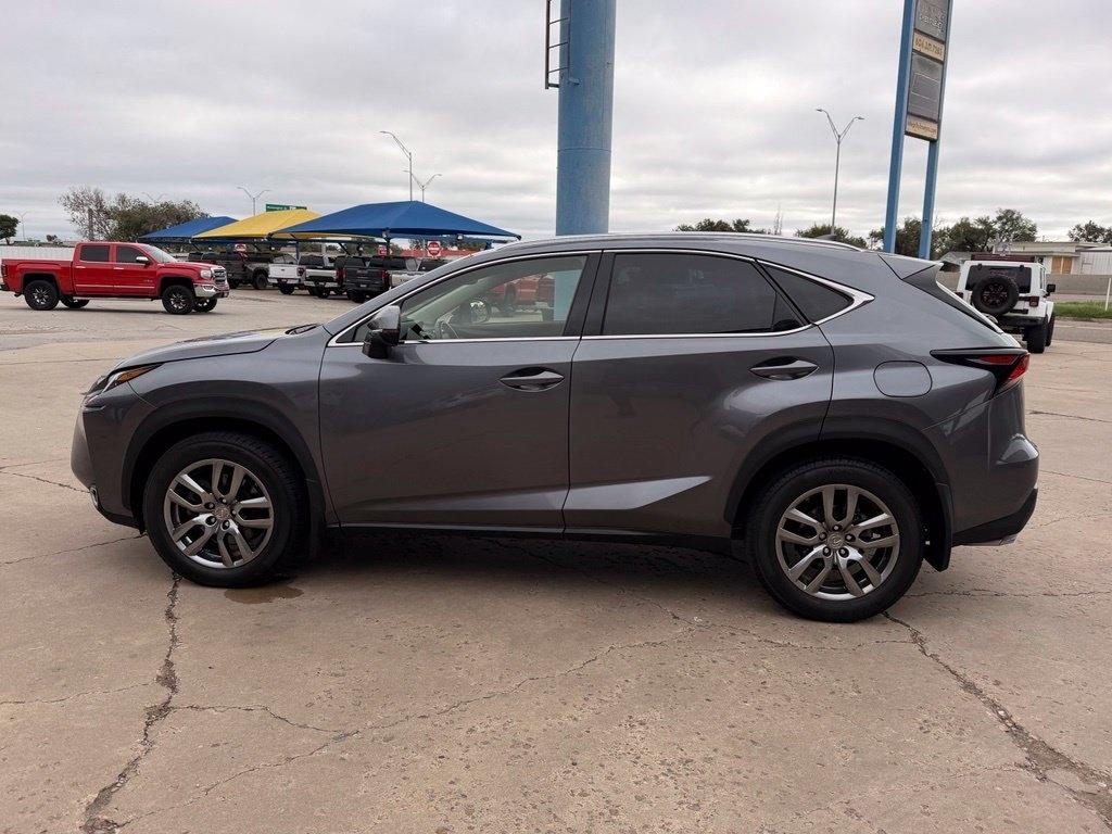 Lexus NX 200t  2015