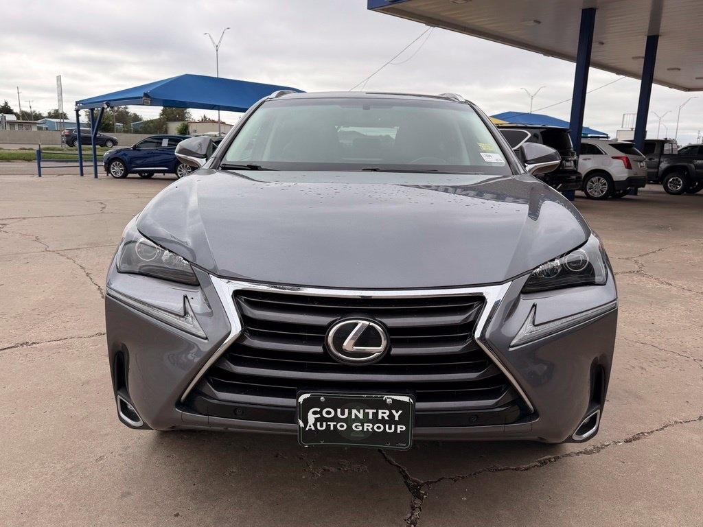 Lexus NX 200t  2015