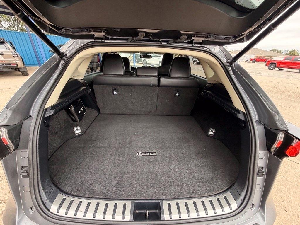 Lexus NX 200t  2015