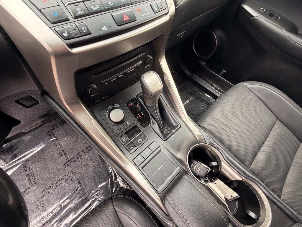 Lexus NX 200t  2015