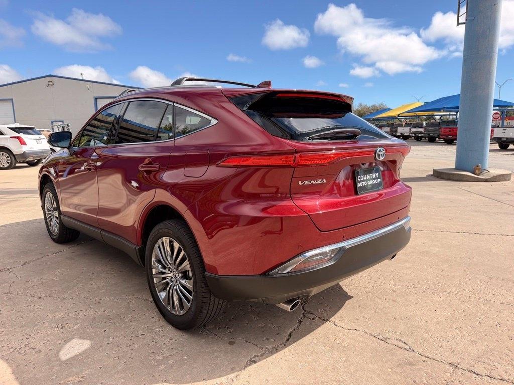 Toyota Venza  2023