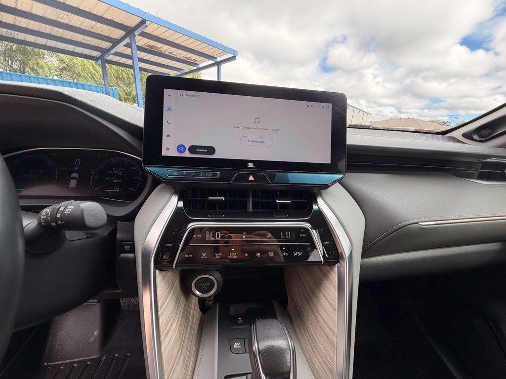 Toyota Venza  2023