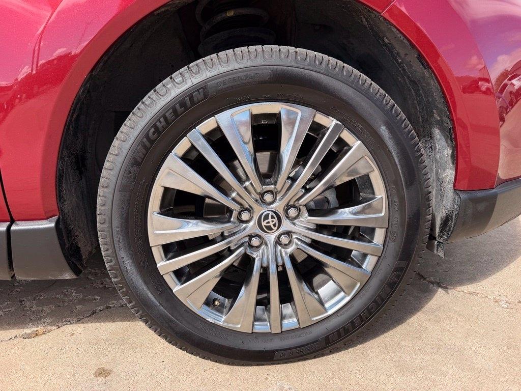 Toyota Venza  2023