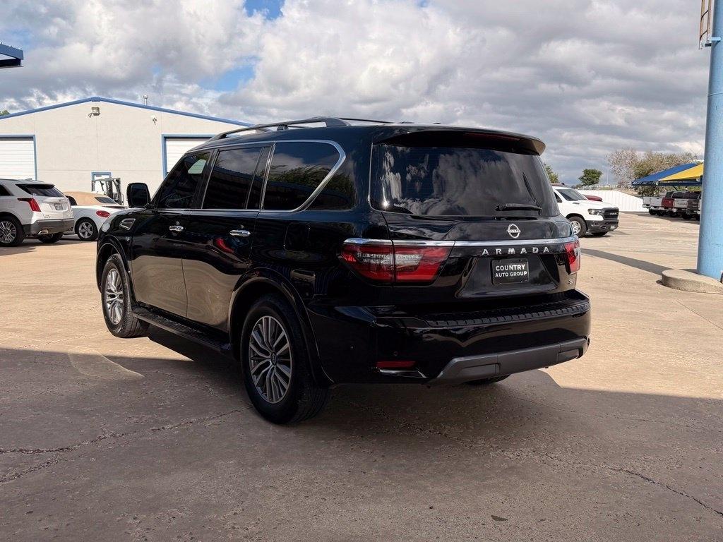 Nissan Armada  2022