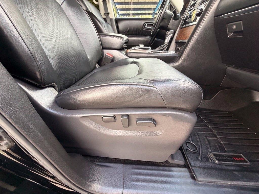 Nissan Armada  2022