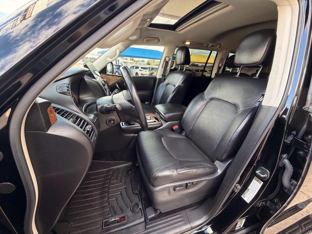 Nissan Armada  2022