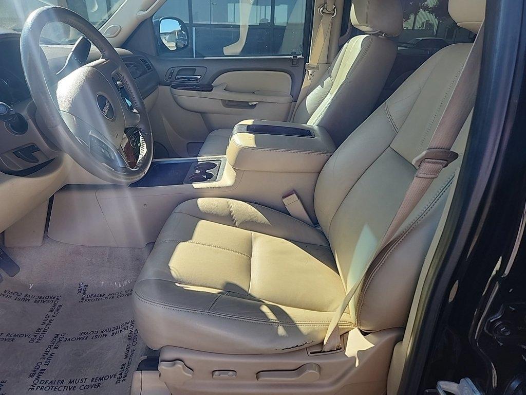 GMC Yukon XL  2013