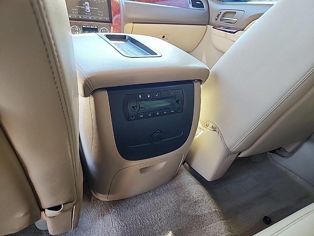 GMC Yukon XL  2013