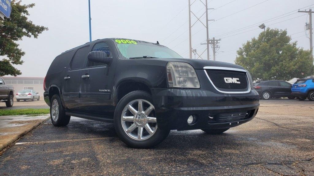 GMC Yukon XL  2013