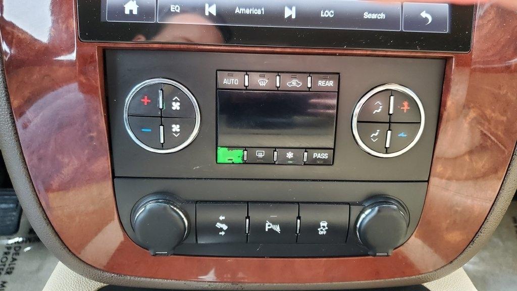 GMC Yukon XL  2013