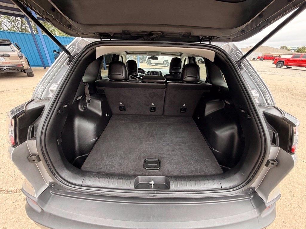 Jeep Cherokee  2019