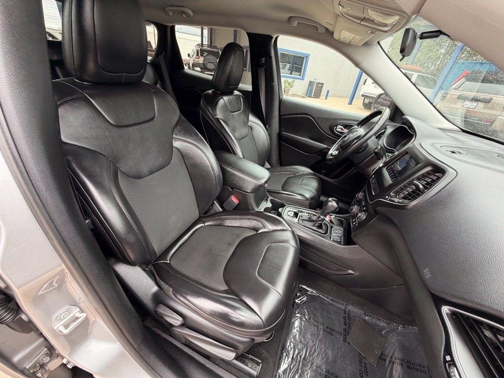 Jeep Cherokee  2019