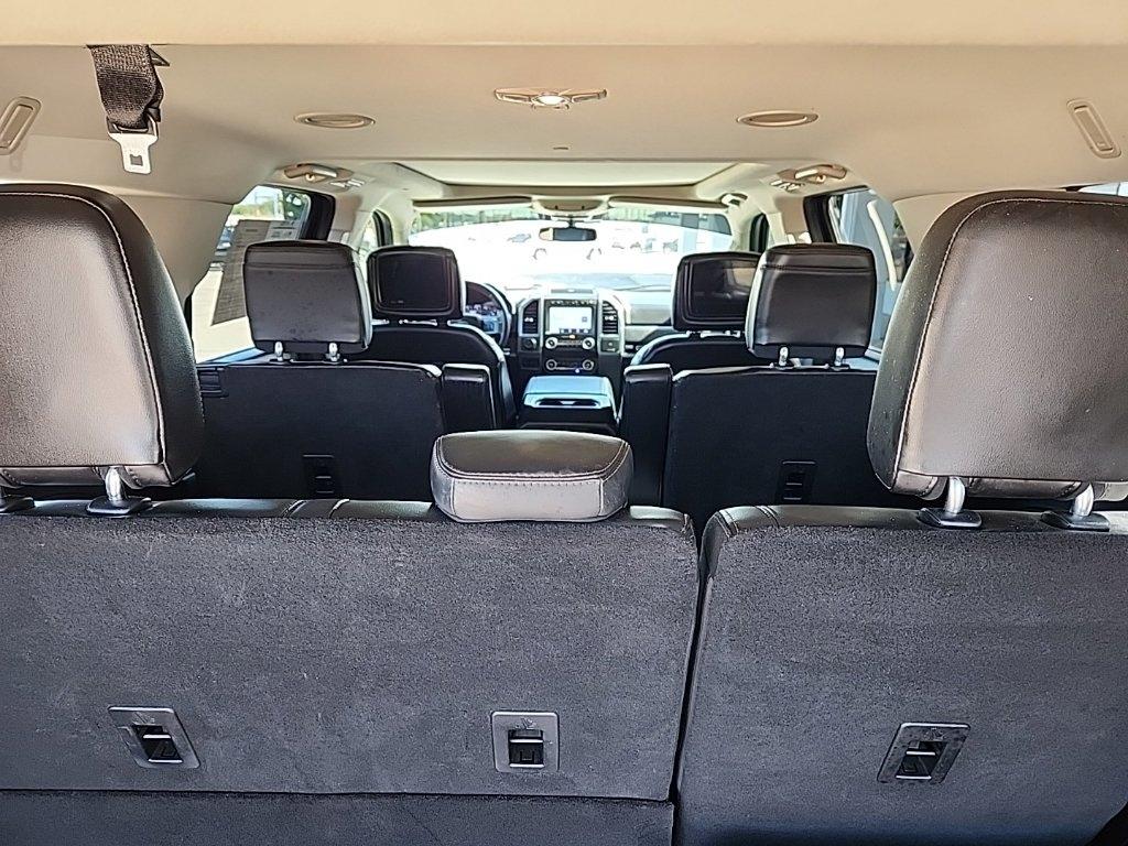 Ford Expedition  2021