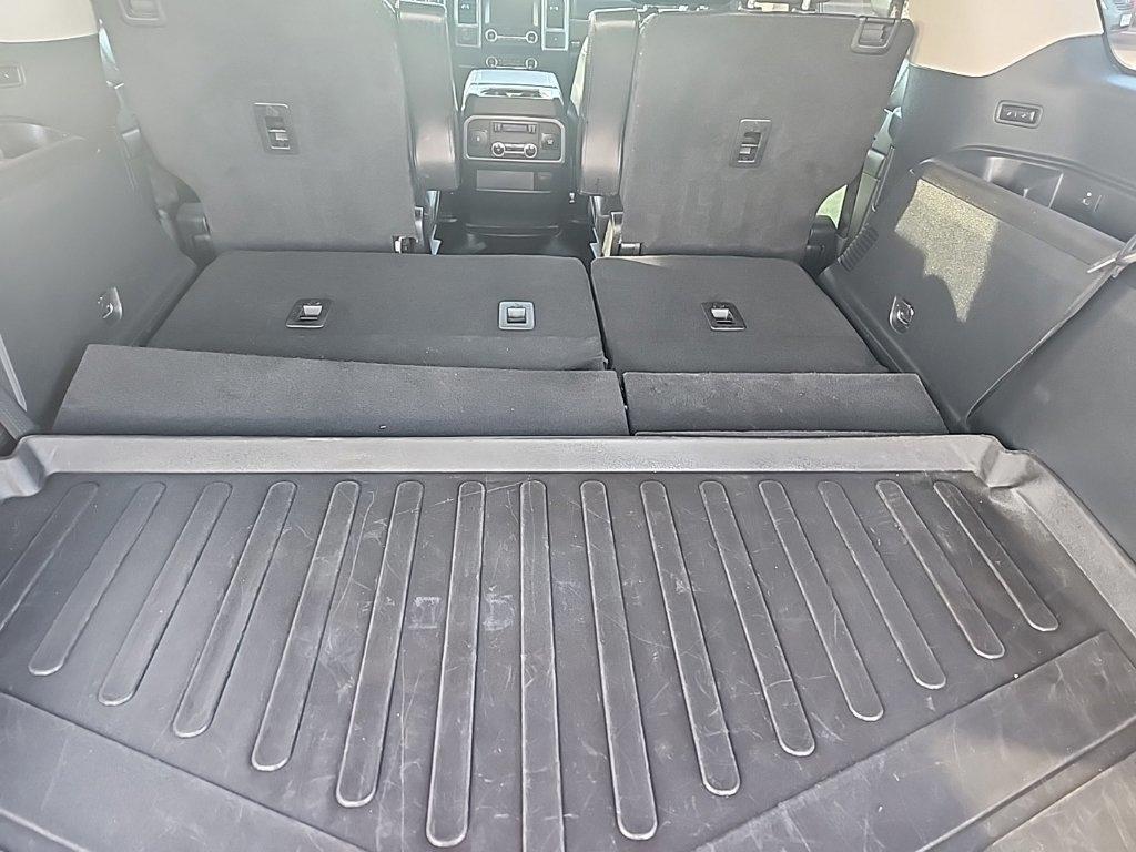 Ford Expedition  2021