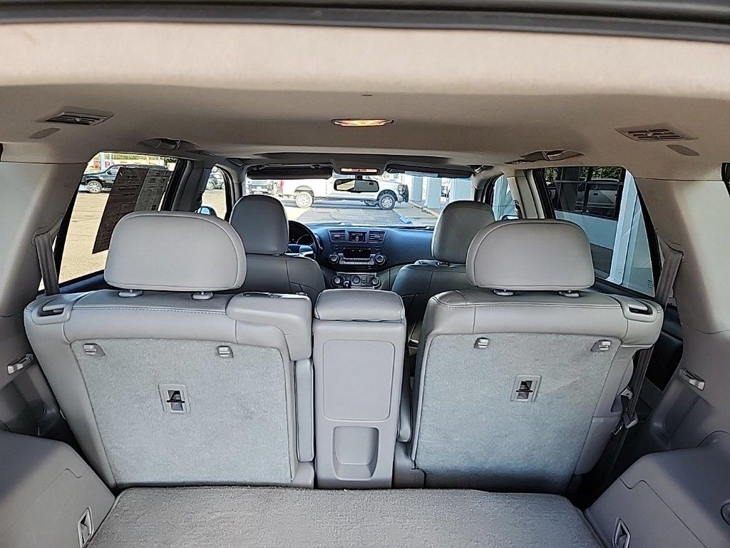 Toyota Highlander  2012