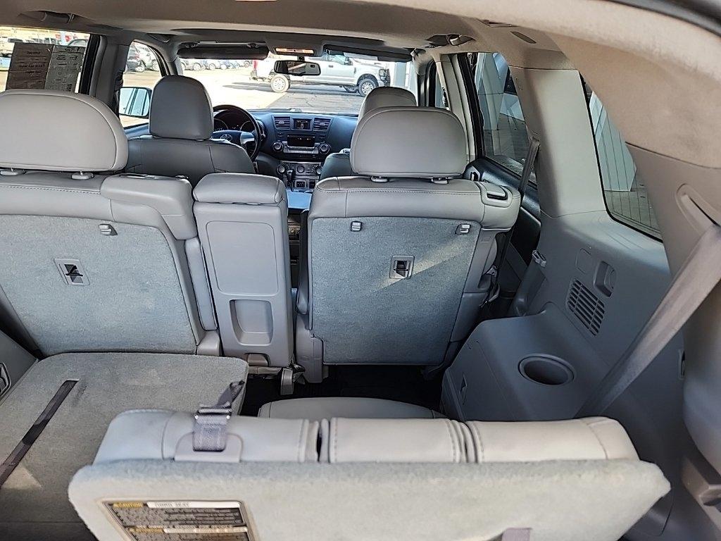 Toyota Highlander  2012