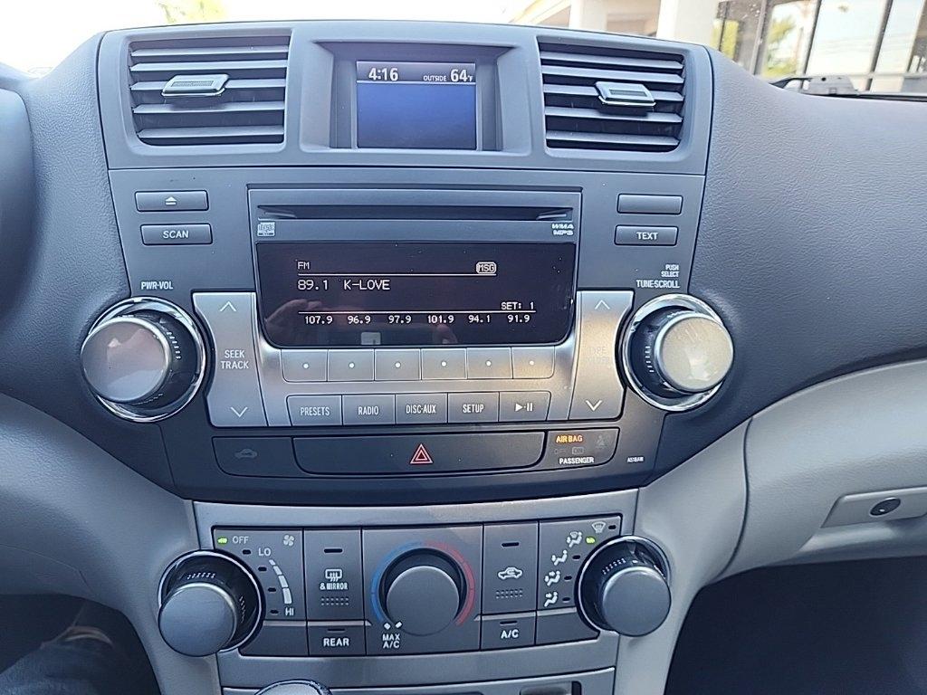Toyota Highlander  2012