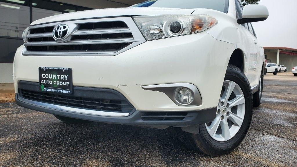 Toyota Highlander  2012