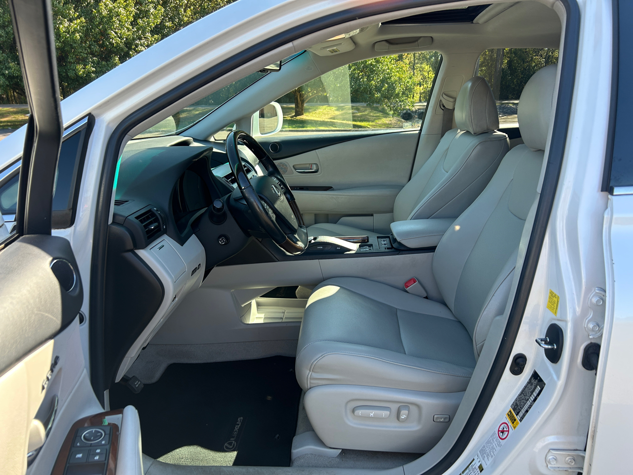 Lexus RX 350 AWD 4dr 2010 Lexus RX 350 AWD 4dr 2010