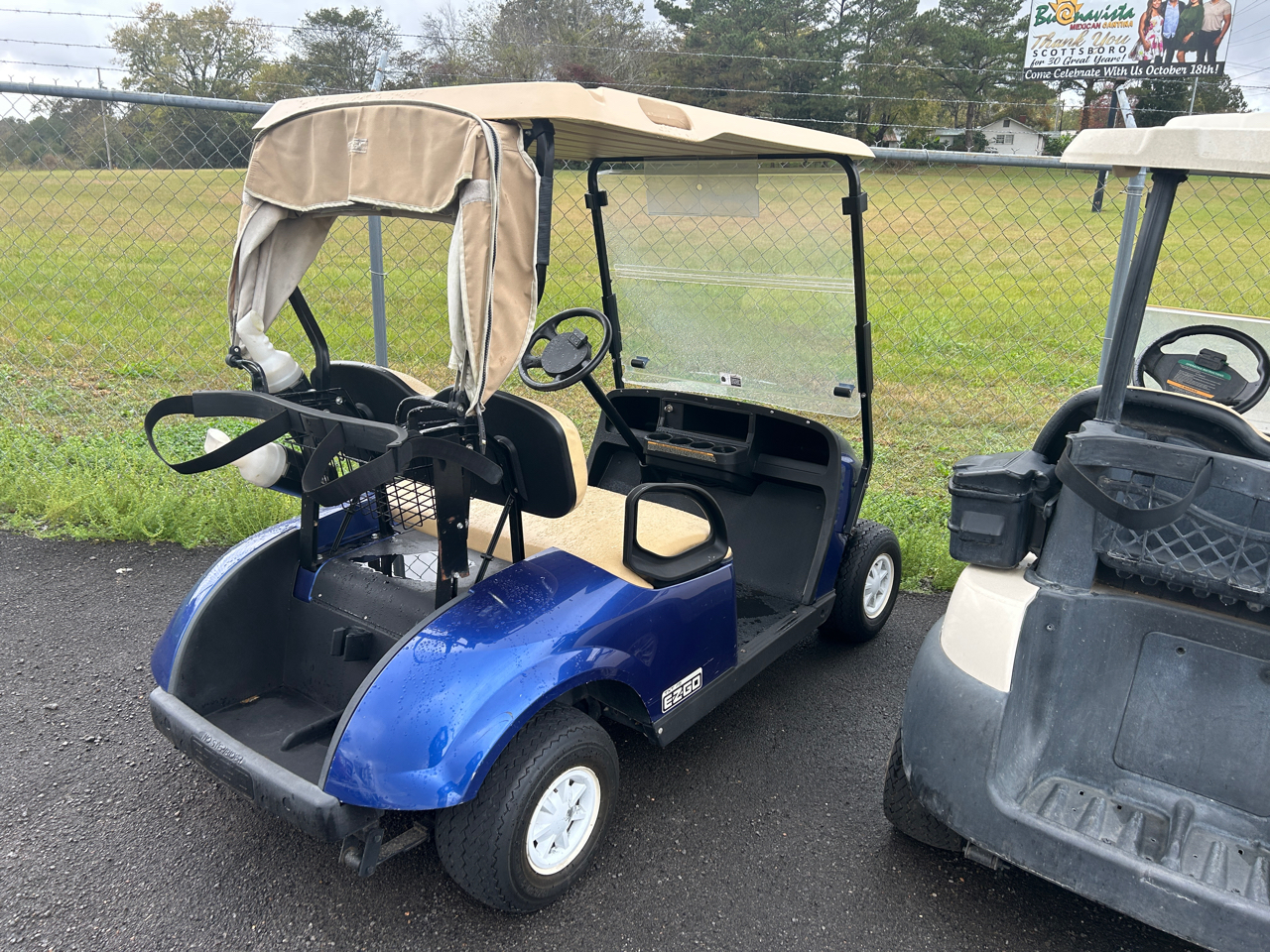 Club Car Golf Cart  2010 Club Car Golf Cart  2010
