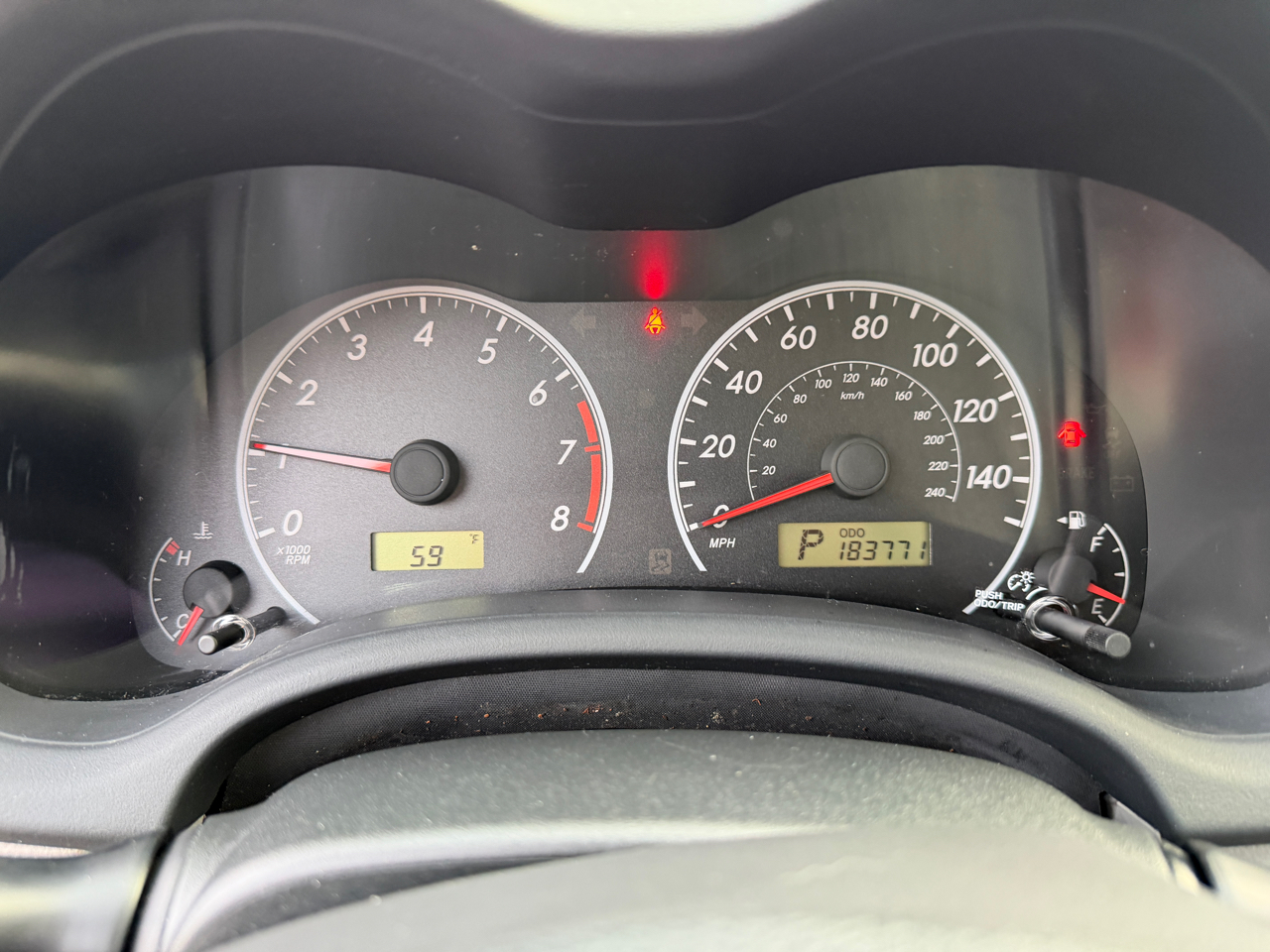 Toyota Corolla 4dr Sdn Auto LE (Natl) 2011