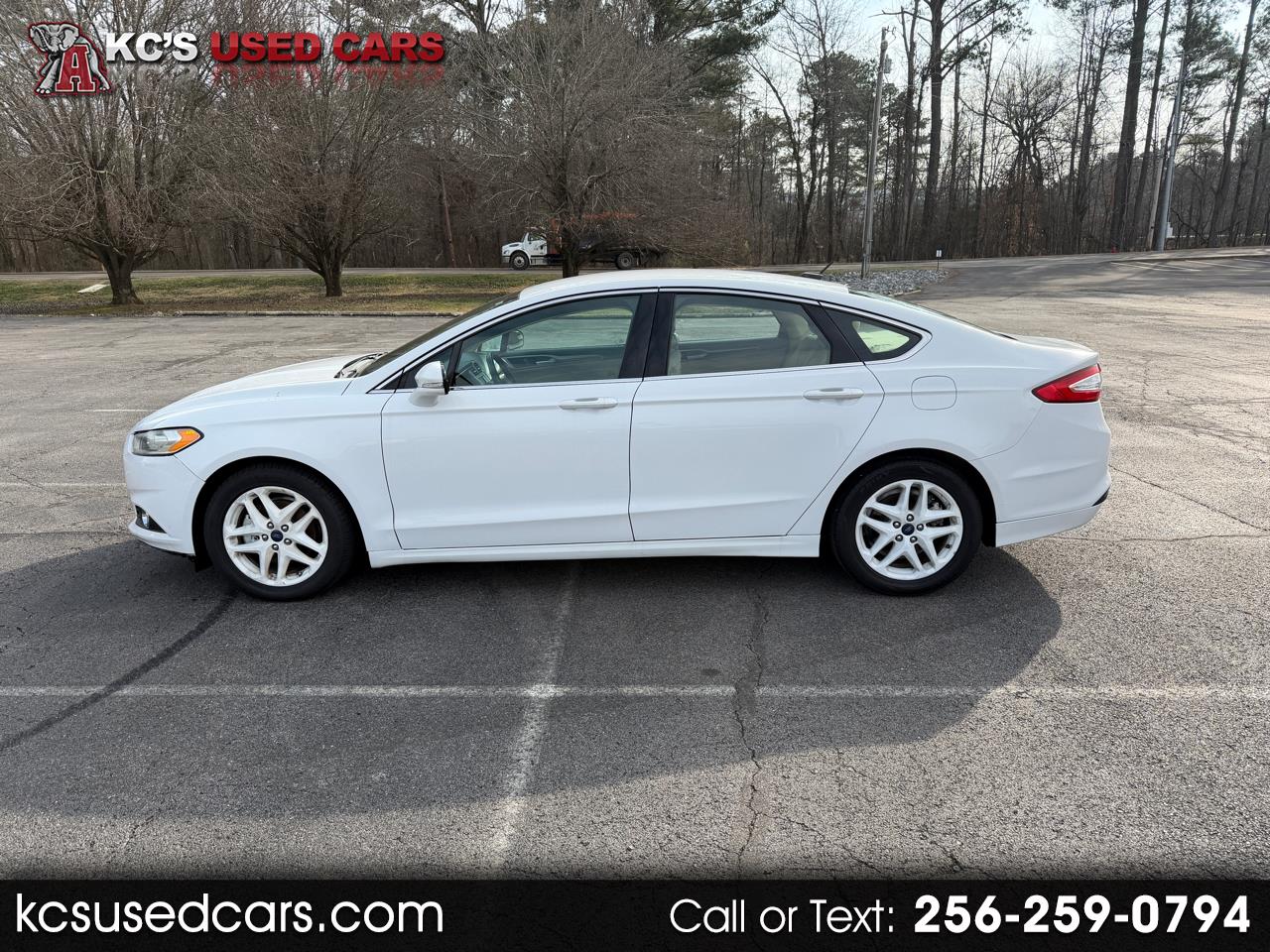 2016 Ford Fusion 4dr Sdn SE FWD