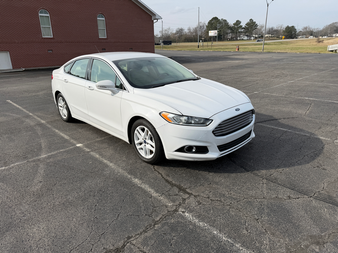 Ford Fusion 4dr Sdn SE FWD 2016