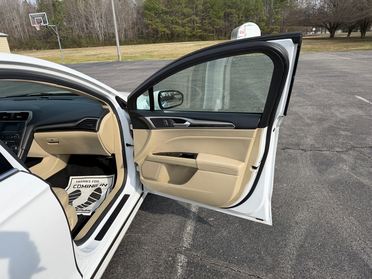 Ford Fusion 4dr Sdn SE FWD 2016