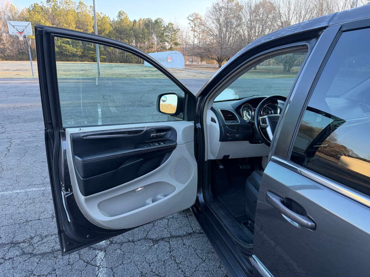 Chrysler Town & Country 4dr Wgn Touring 2015